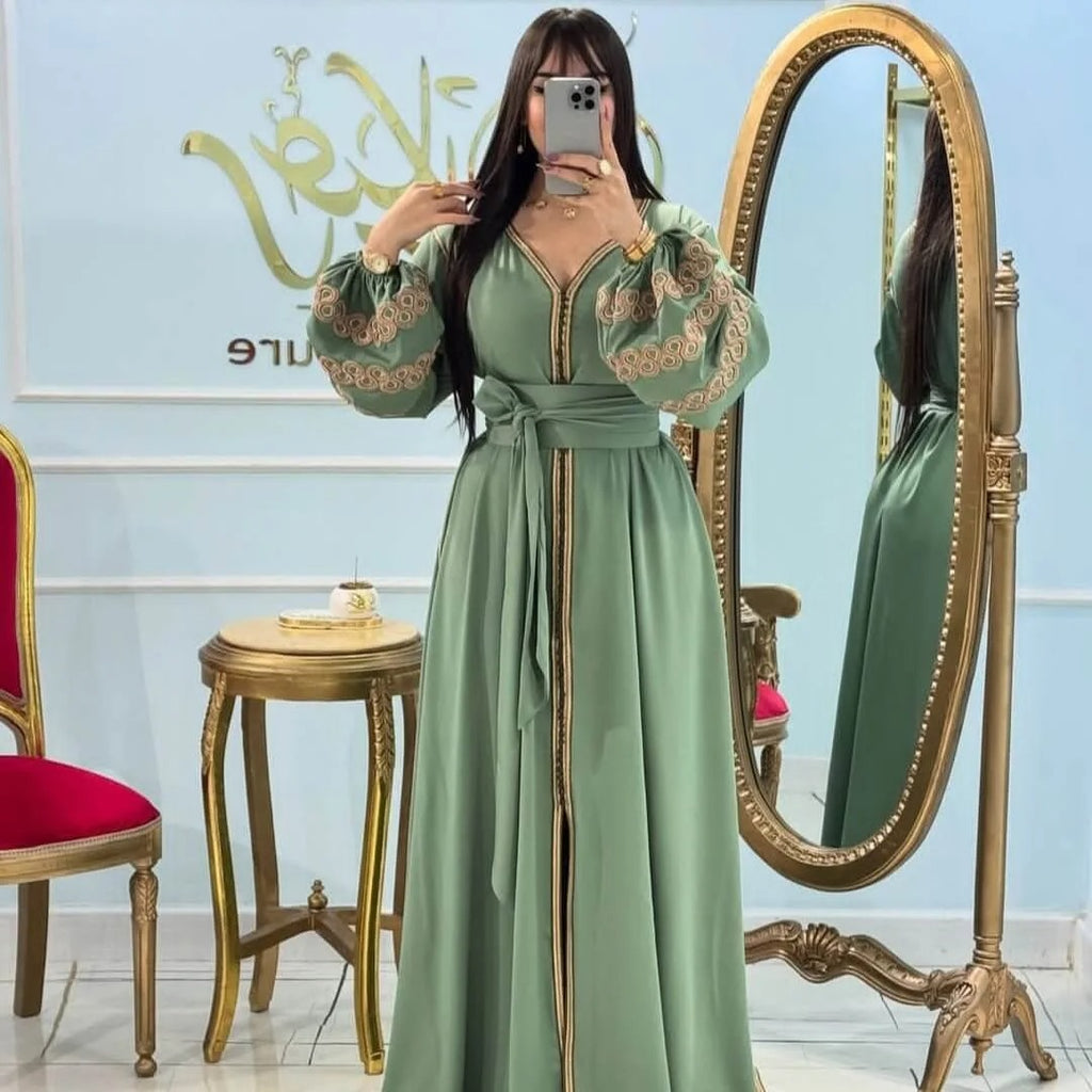 قفطان طرزا كم بالسفيفة العقاد والحزام